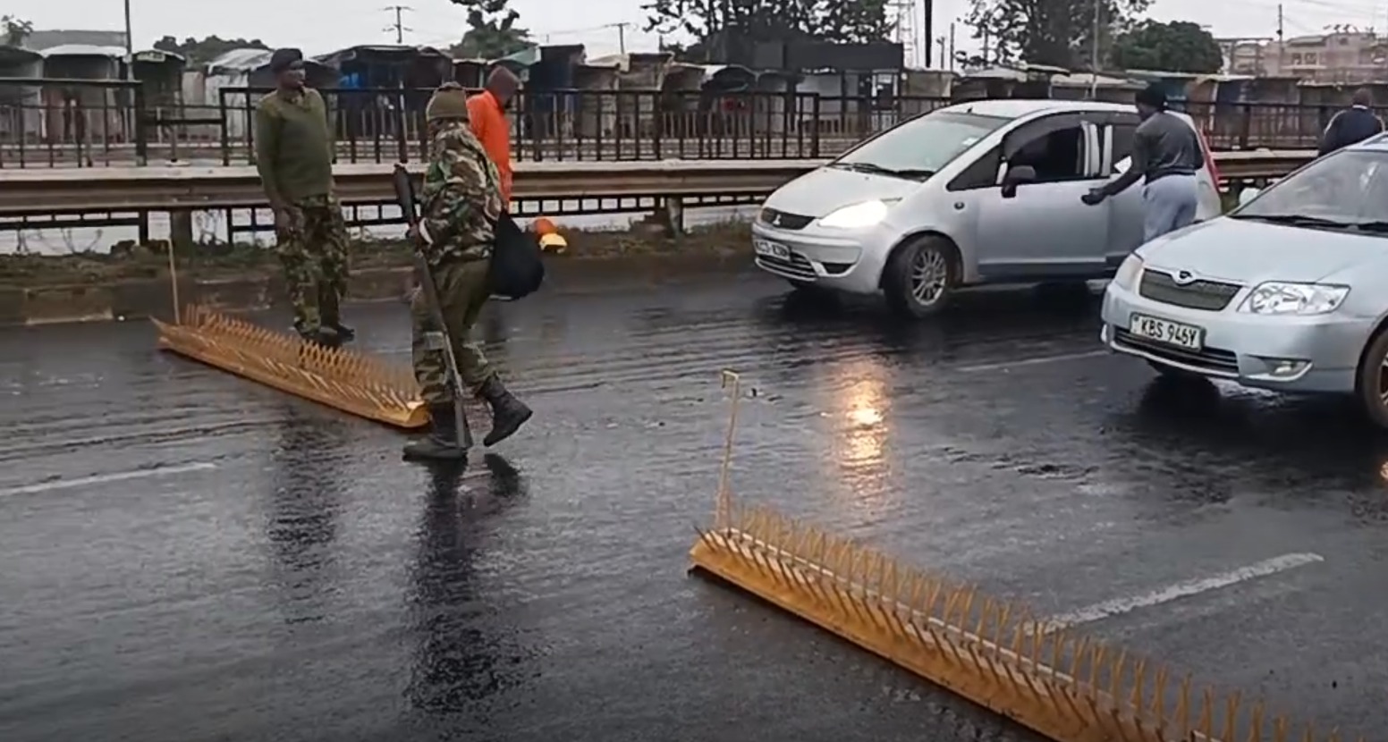 Screengrab image of a road block along Thika Road.